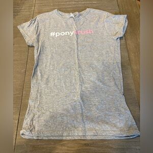 Gildan Heather Gray Tee with White Care Tag